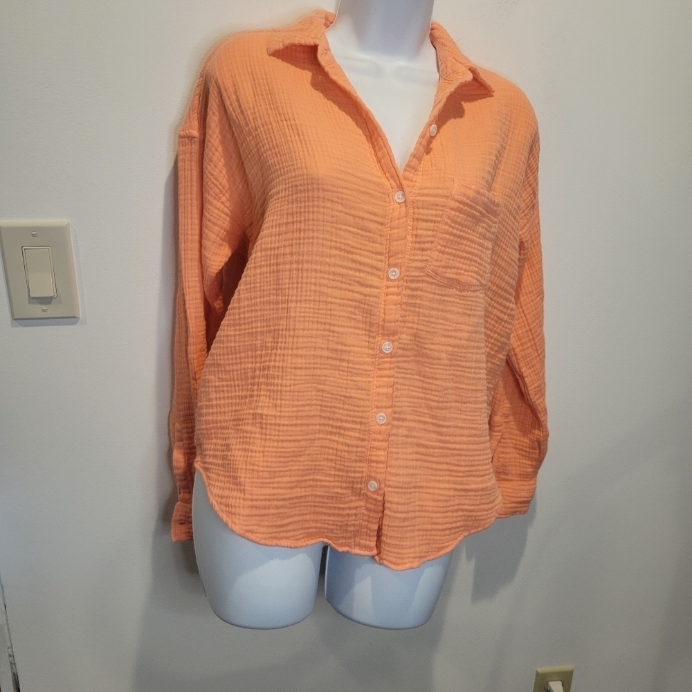 Lou & grey size xs cotton gauzy button down top in orange colored